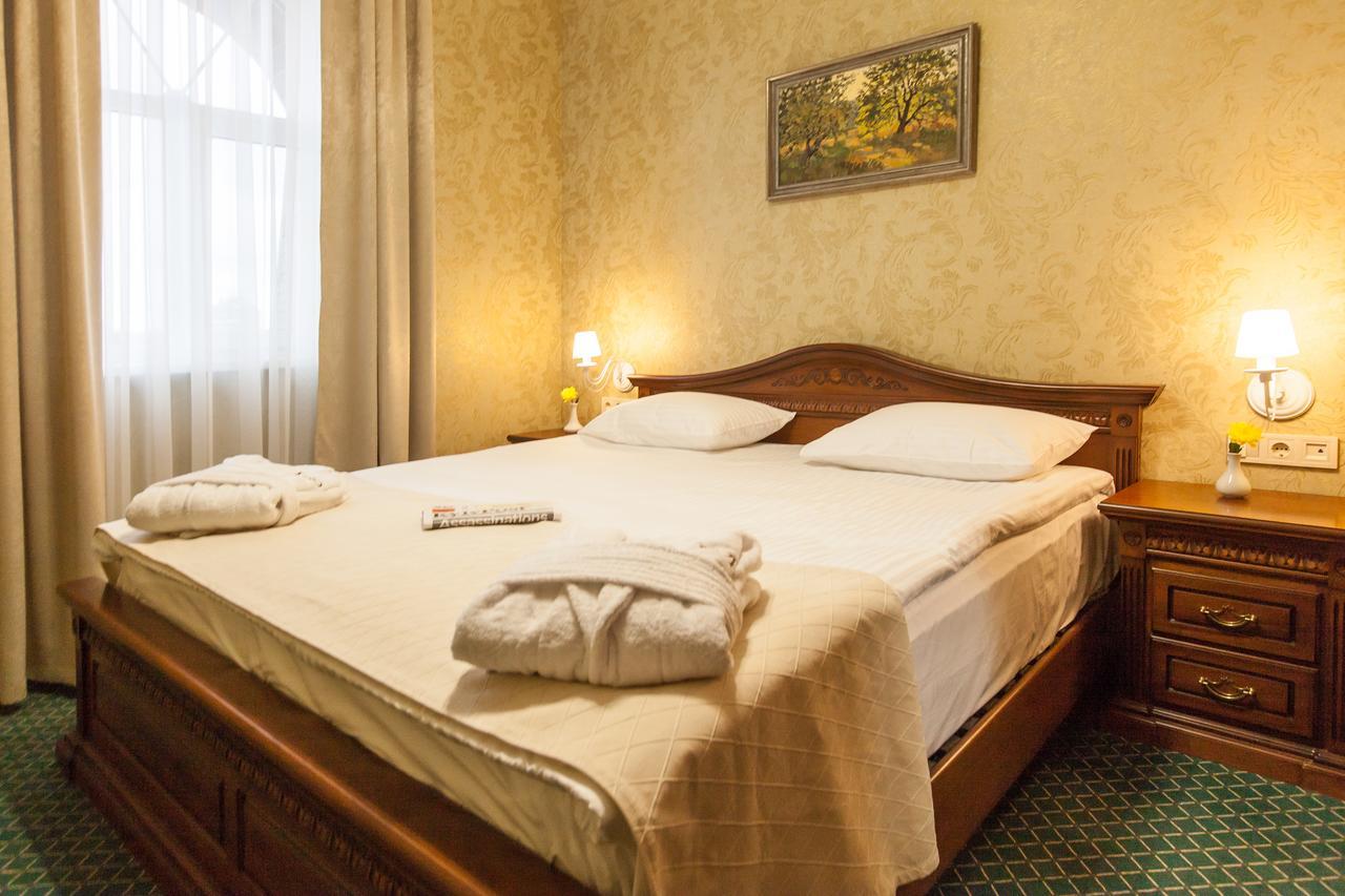 West Park Hotel Sofiivska Borshchahivka Экстерьер фото